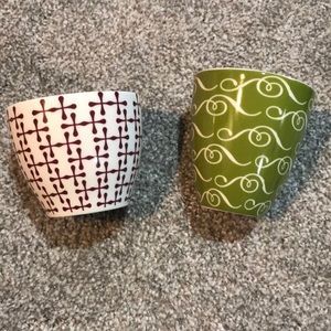 New set of two Starbucks tumbler mugs